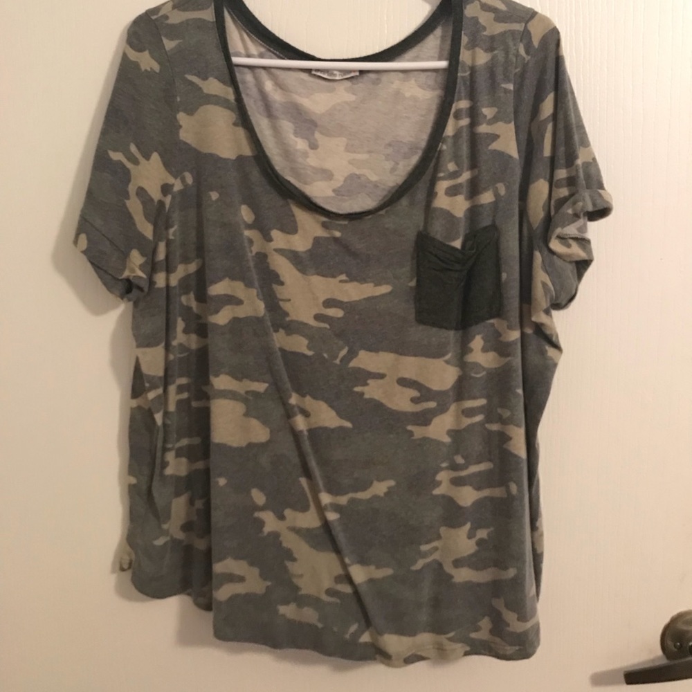 Army t-shirt